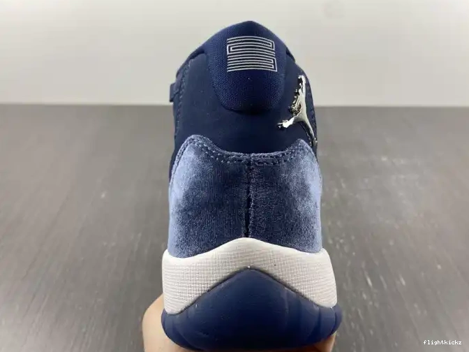 Air Navy WMNS Velvet 11 Midnight AR0715-441 Jordan 0704